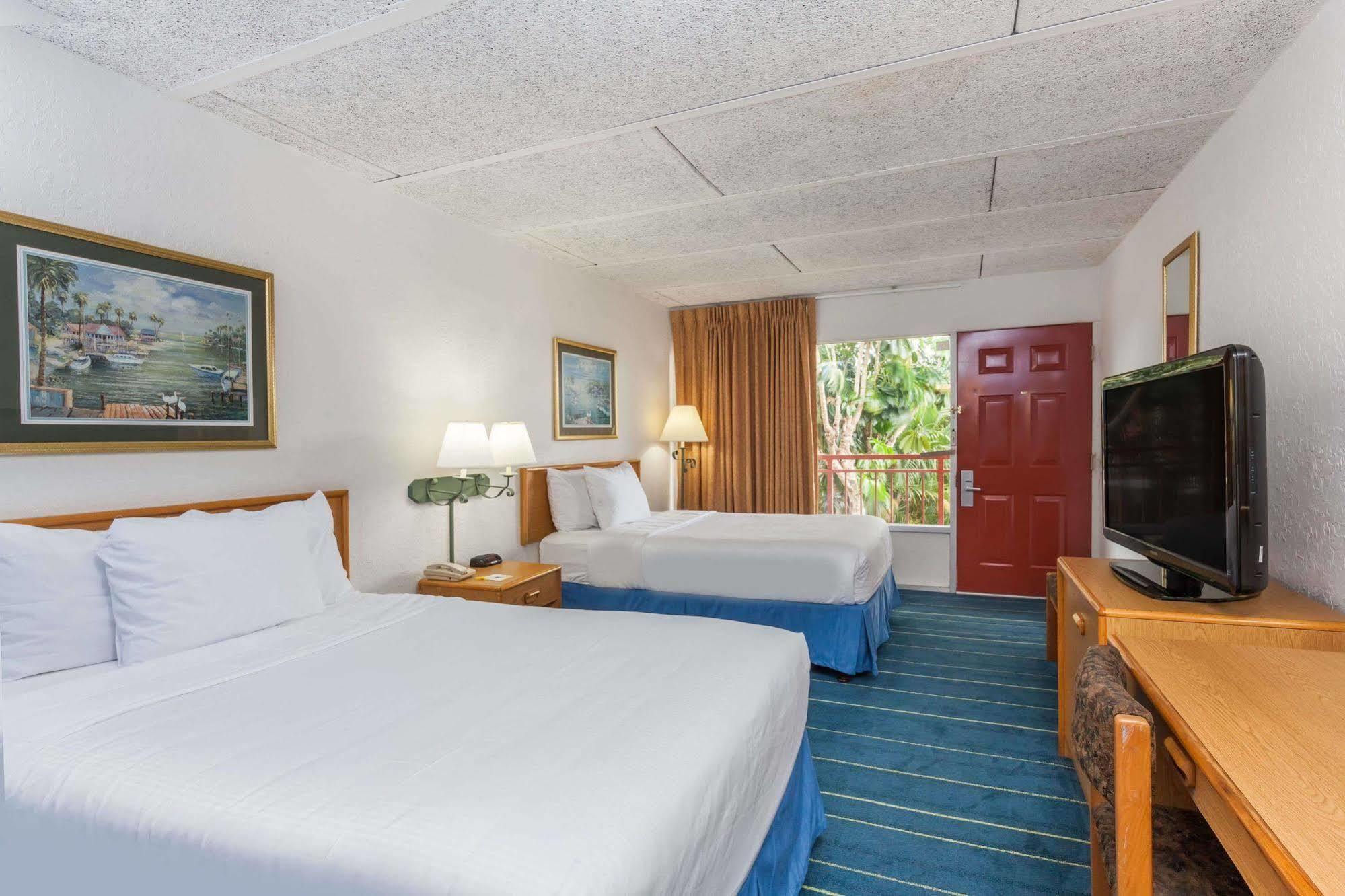 Days Inn By Wyndham West Palm Beach Exteriér fotografie
