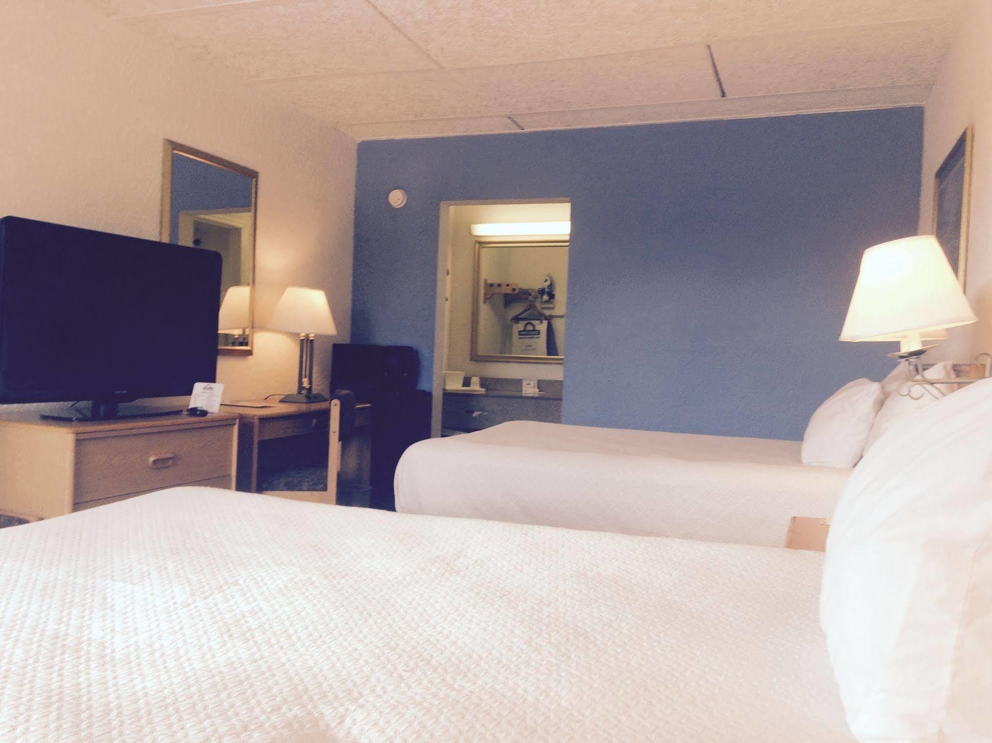 Days Inn By Wyndham West Palm Beach Exteriér fotografie